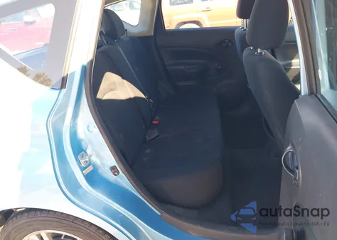 2014 Nissan Versa Note S (Sr) z USA, uszkodzony, nr VIN 3N1CE2CP9EL380438